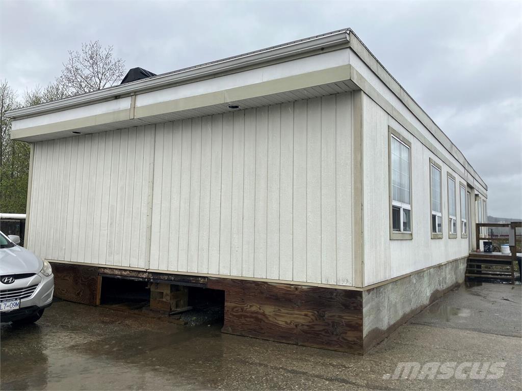 Atco 24’ x 60’ Stalen constructies