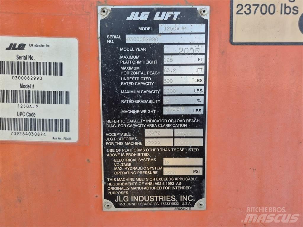 JLG 1250AJP Knikarmhoogwerkers