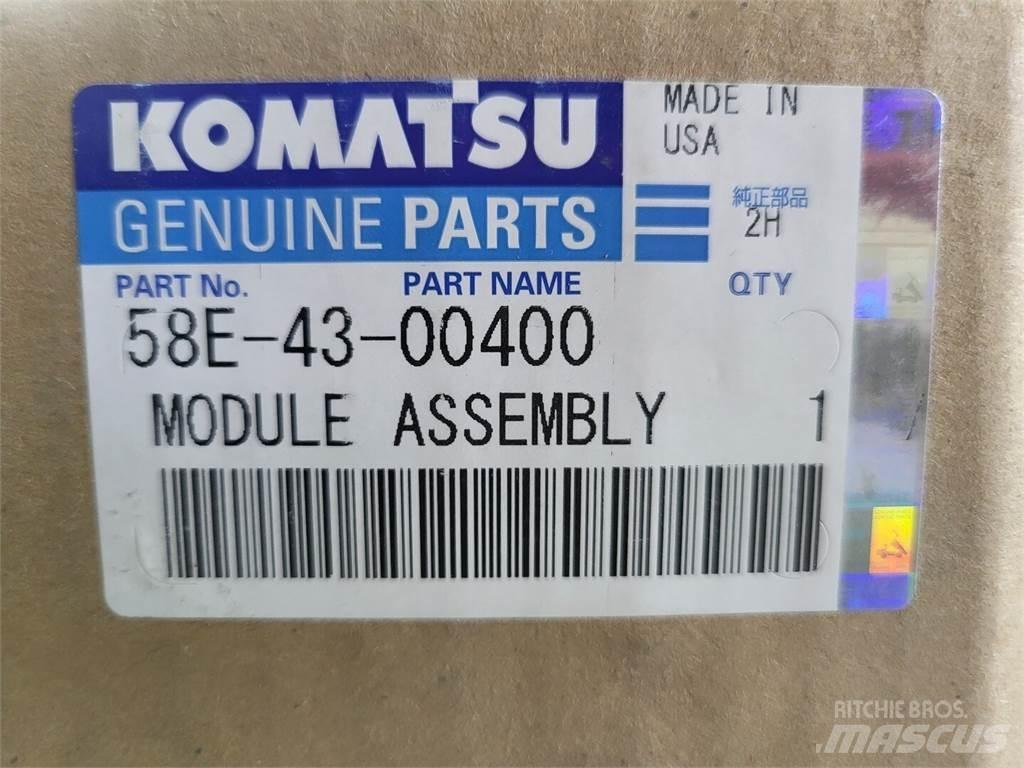 Komatsu 58E-43-00400 Knik dumptrucks