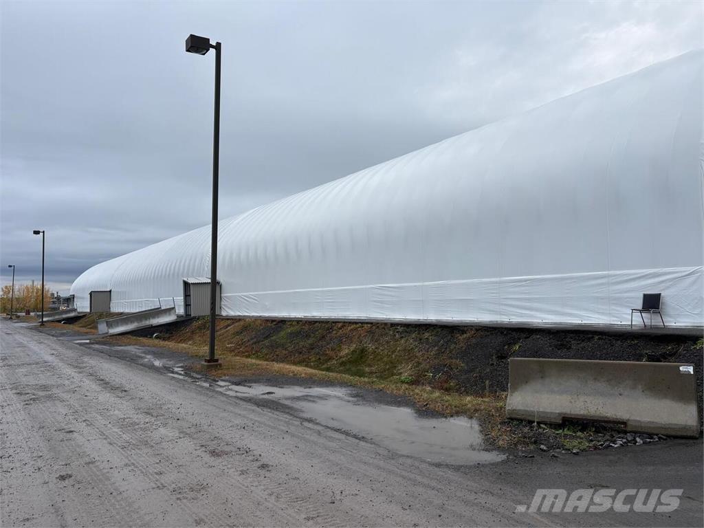  MEGADOME Stalen constructies