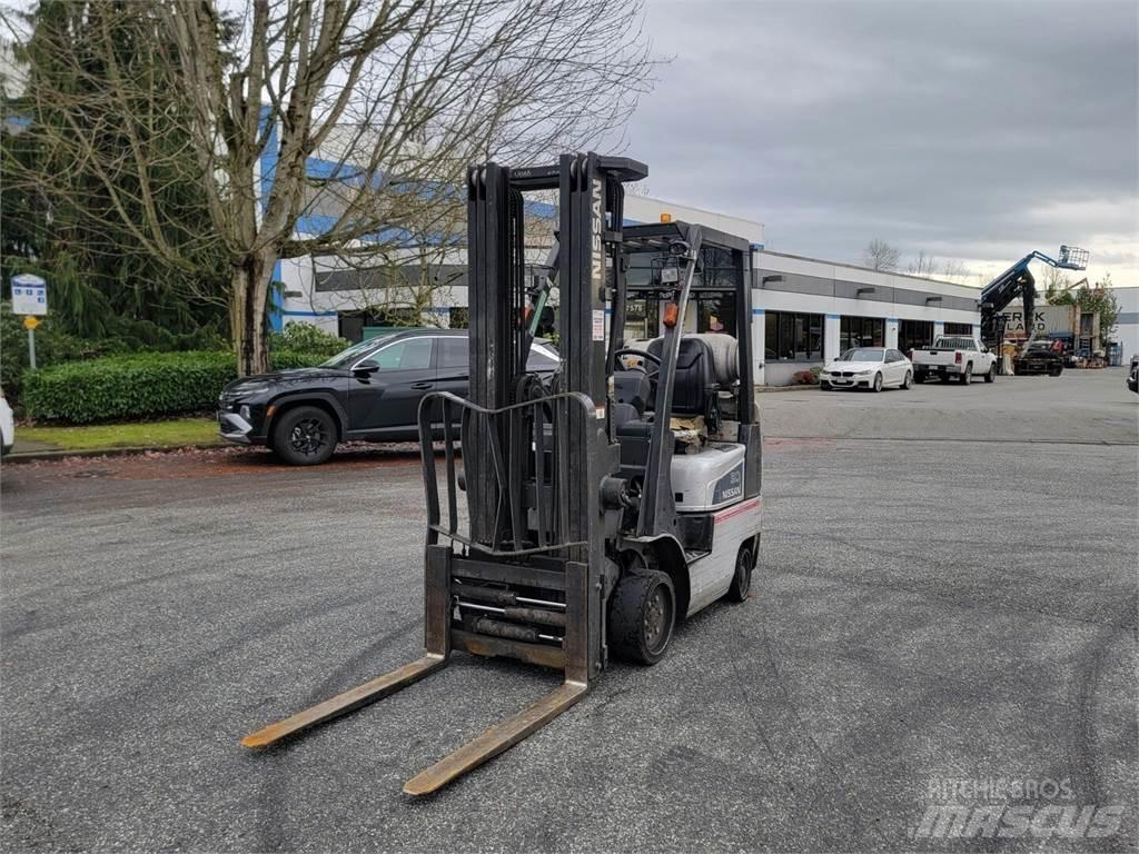 Nissan MCPL01A15LV Bouw - Overige