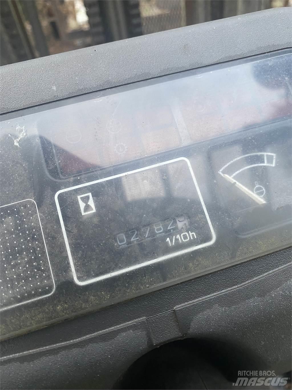 Nissan PJO2A25V Bouw - Overige