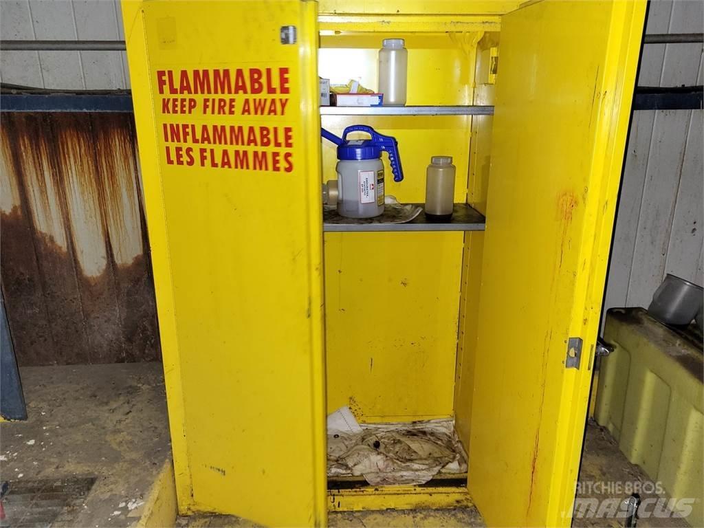 WILLIAM BROTHERS Palletbrede containers