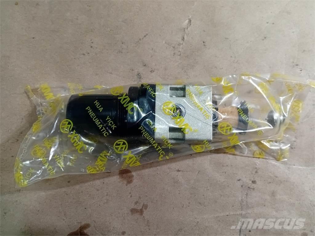  XMC AW2000-02 Bouw - Overige