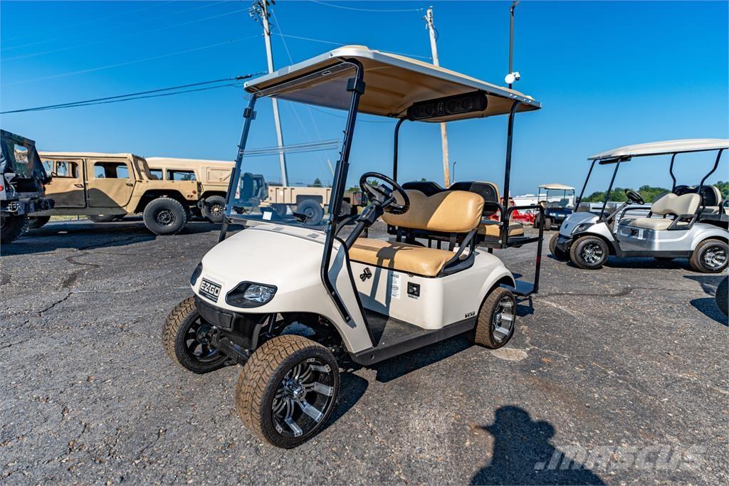 E-Z-GO TXT-GAS Golfkarretjes / golf carts