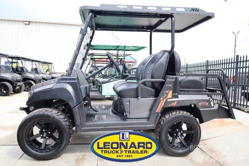  eNVy NV-4 Golfkarretjes / golf carts