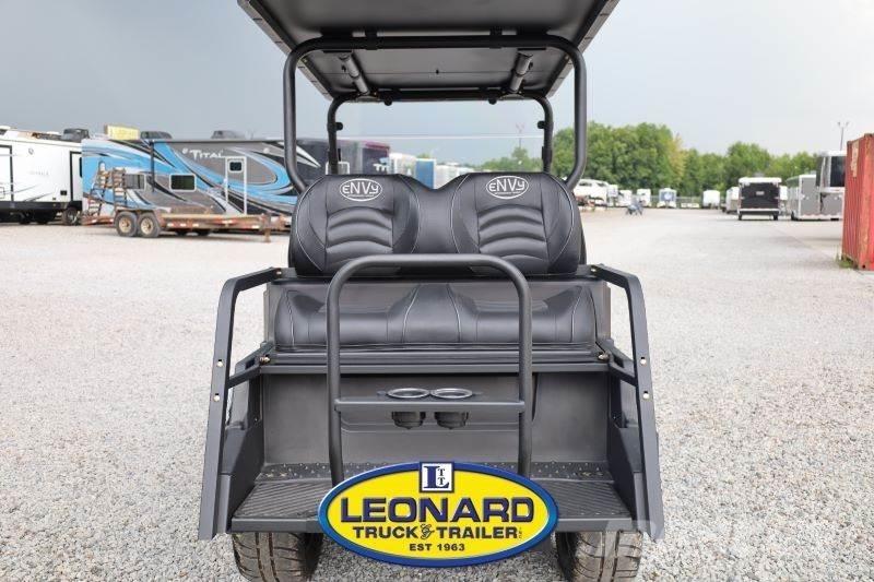  eNVy NV-4 Golfkarretjes / golf carts