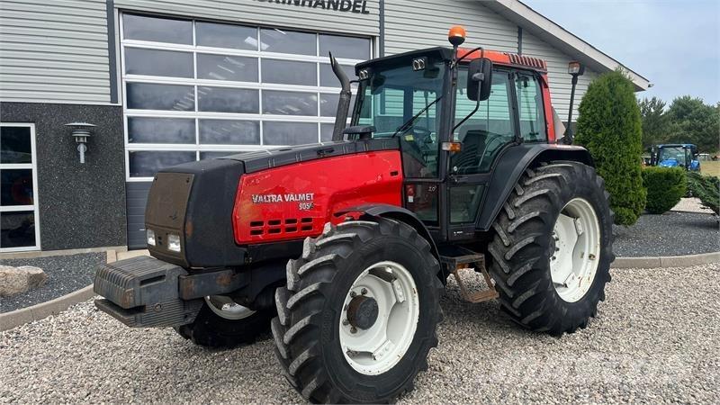 Valmet 8050 Tractoren