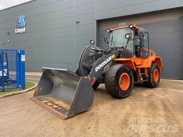 Develon DL250-5 Wielladers