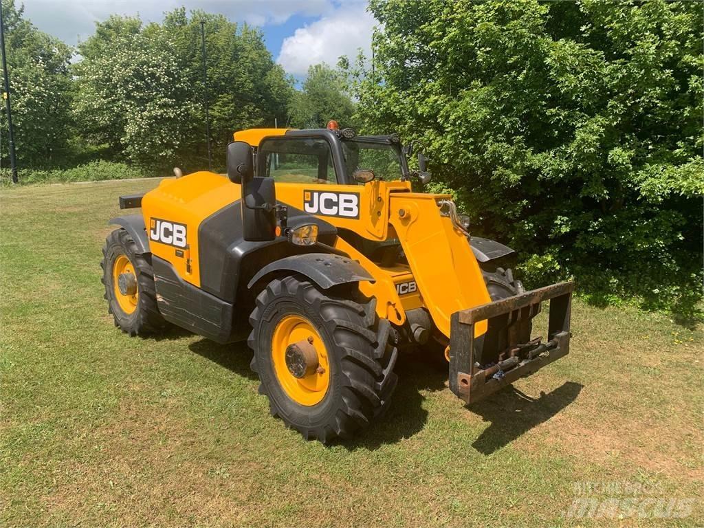 JCB 527-58 Verreikers