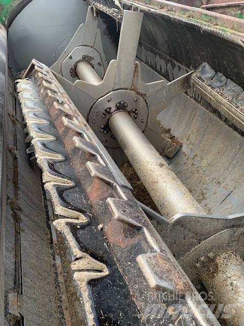 Keenan MF380 Bouw - Overige