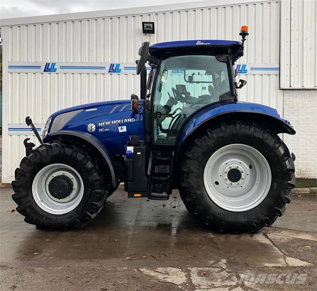 New Holland T6.180 Tractoren