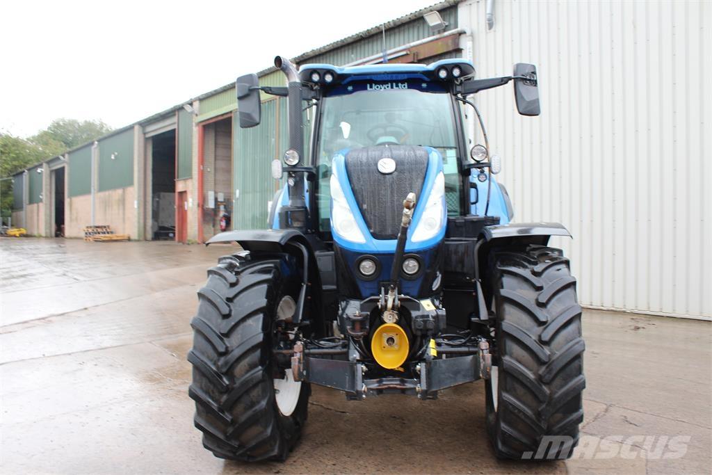 New Holland T7.210 Tractoren