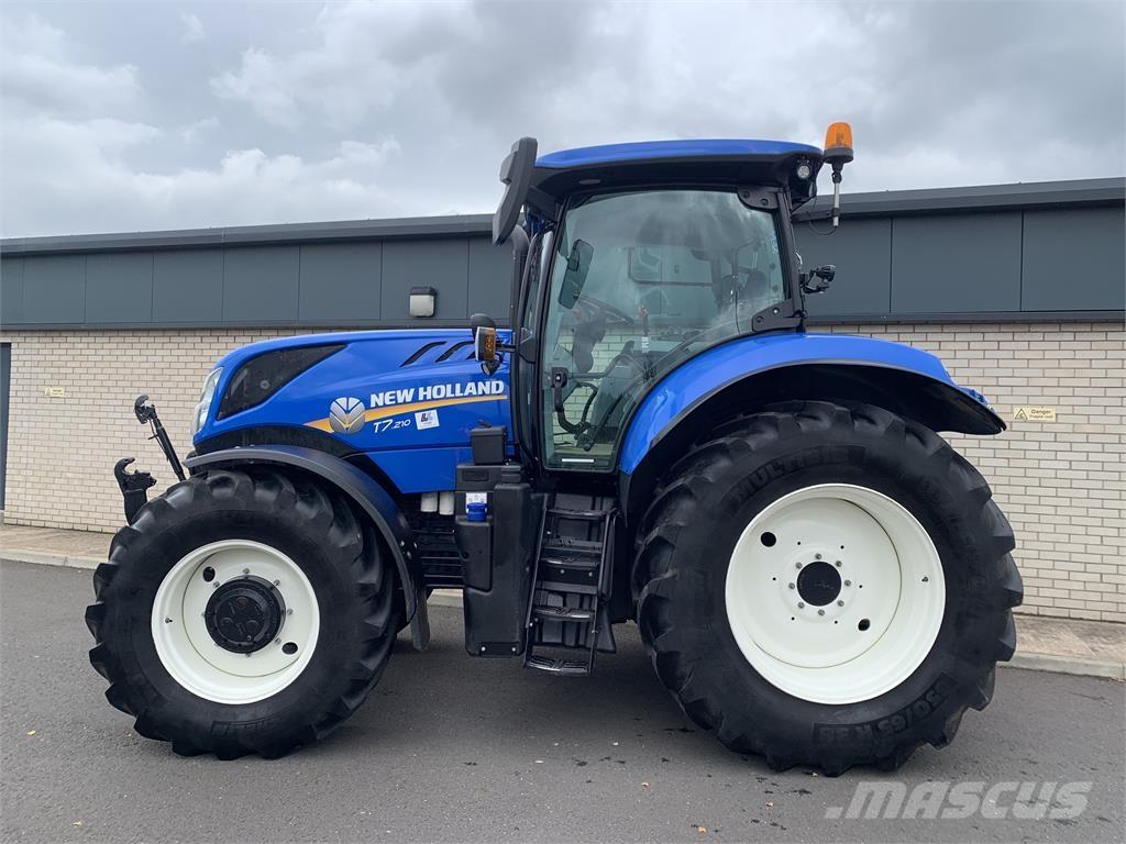 New Holland T7.210 Tractoren