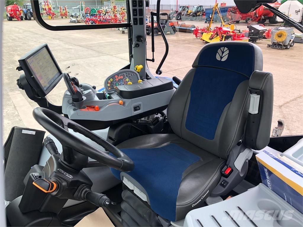 New Holland T7.225 Tractoren