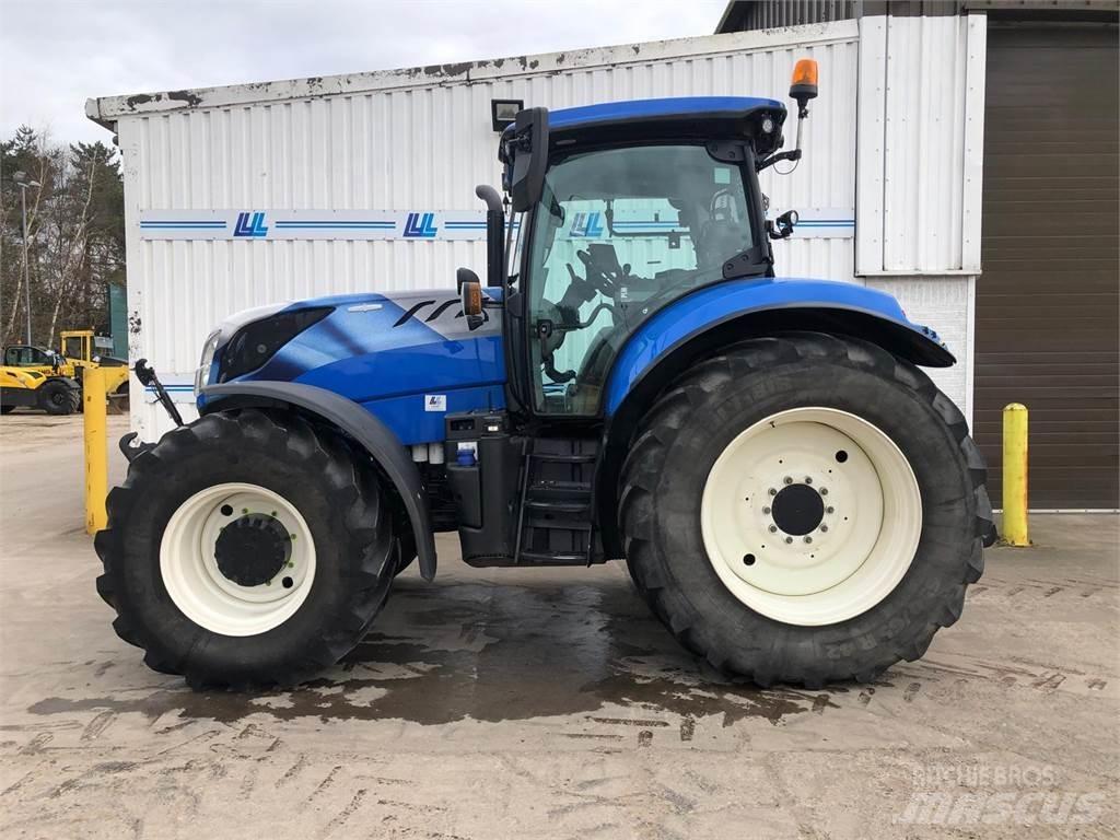 New Holland T7.245 Tractoren