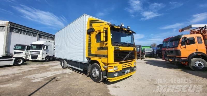 Volvo F10 Bakwagens met gesloten opbouw