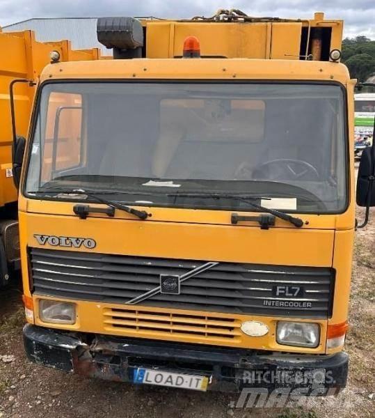 Volvo FL7 Vuilniswagens