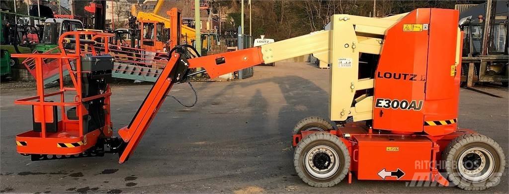 JLG E300AJ Andere liften en hoogwerkers