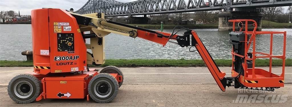 JLG E300AJP Andere liften en hoogwerkers