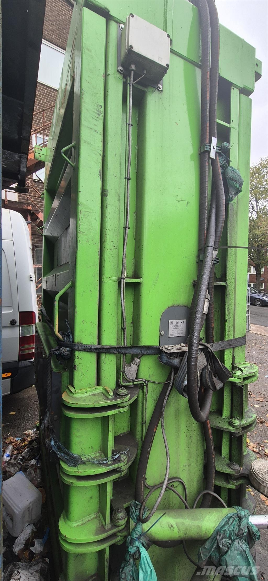 LSM V85 Industriële balenpersen