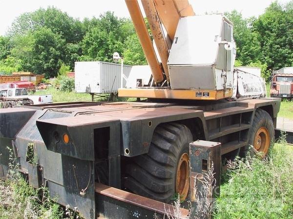 Drott 2500 Kranen voor alle terreinen