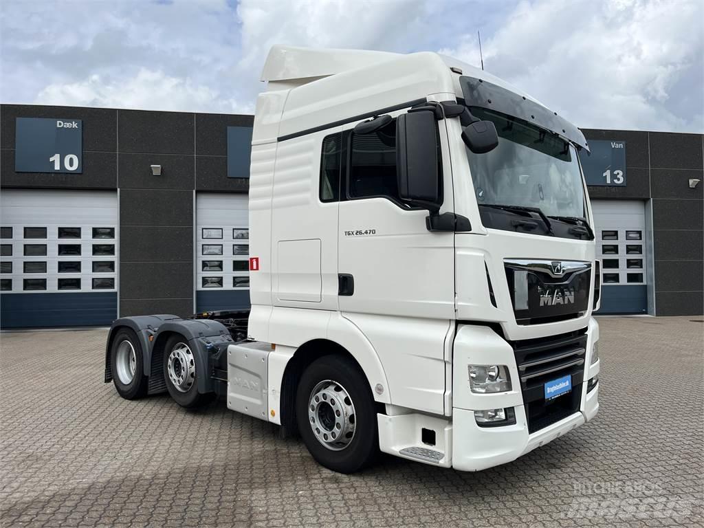 MAN TGX 26.470 6x2-2 Trekkers