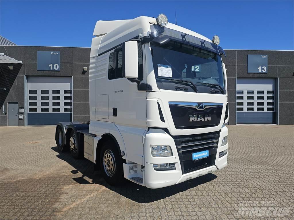 MAN TGX 26.510 Trekkers