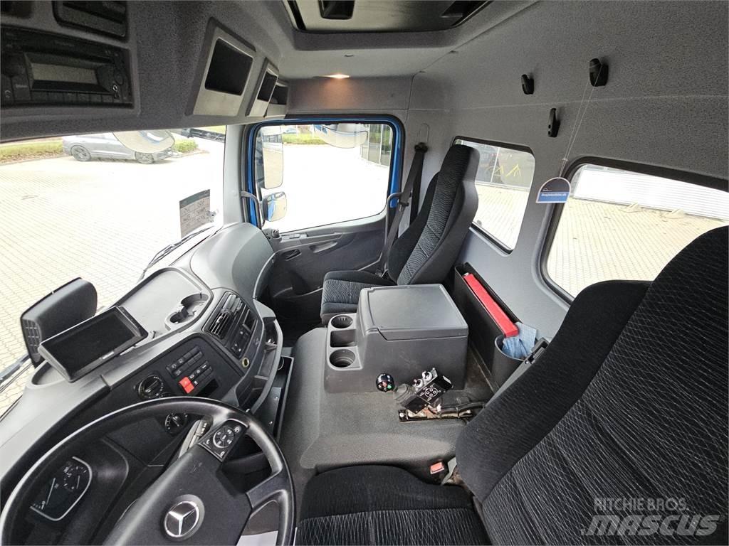 Mercedes-Benz Atego 1224 Containertrucks met kabelsysteem