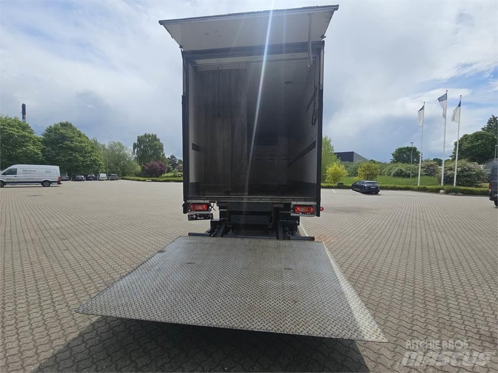 Volvo FE320 Koelwagens