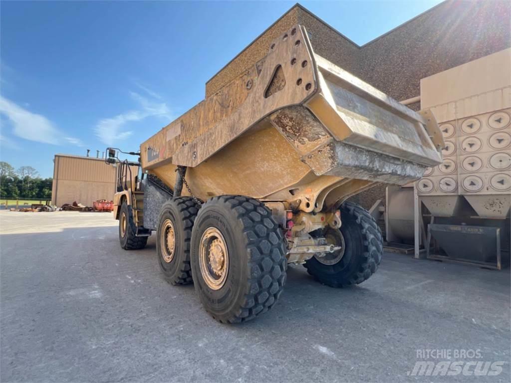 CAT 730 Knik dumptrucks