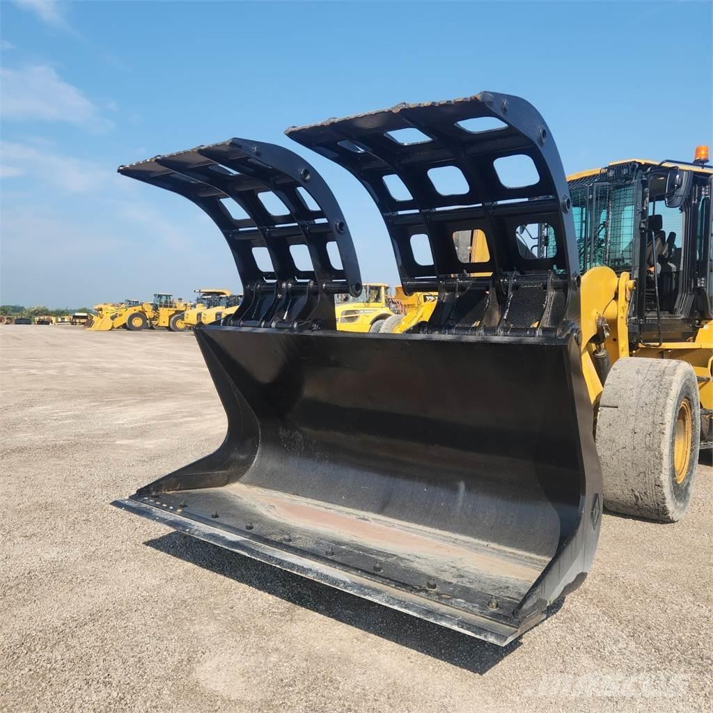 CAT 938M Wielladers