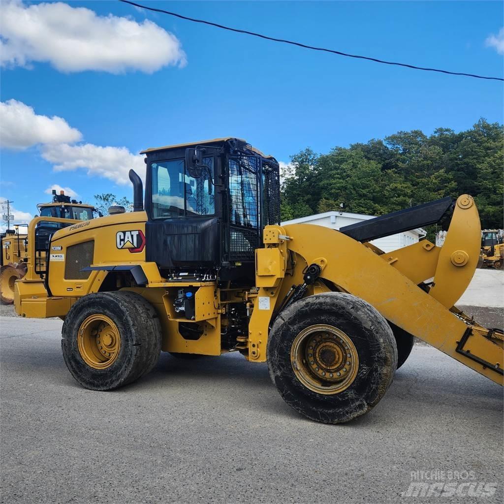 CAT 938M Wielladers