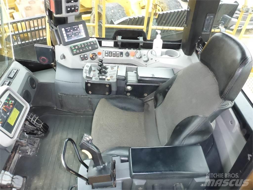 CAT 988K Wielladers