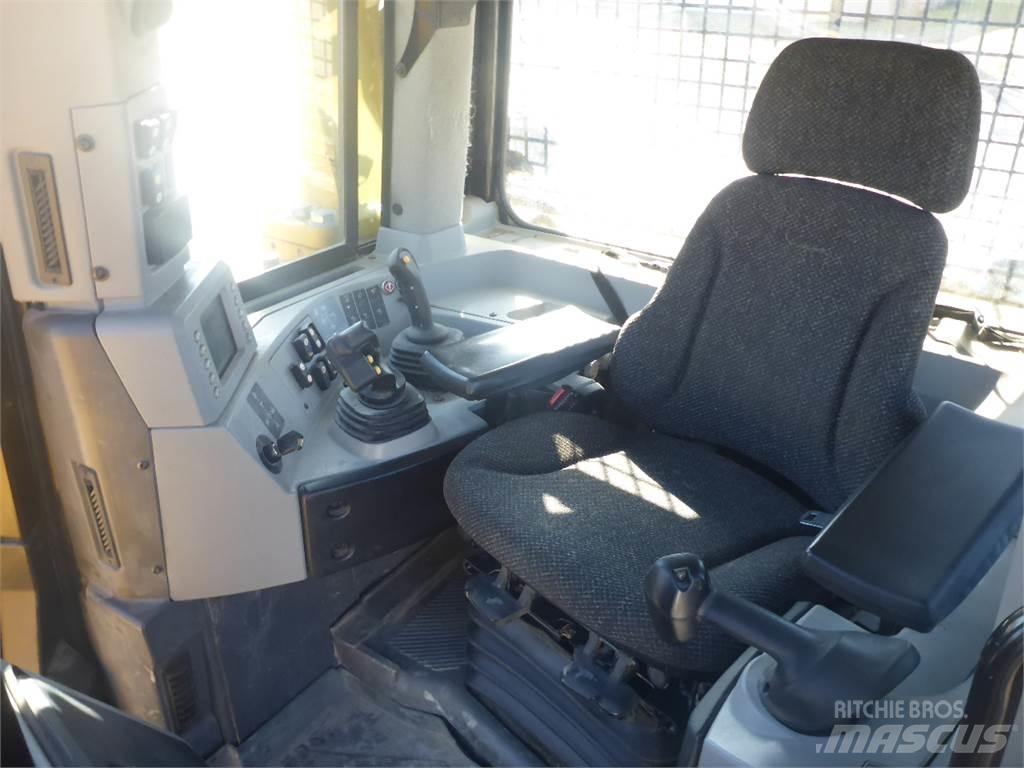 CAT D8T Rupsdozers
