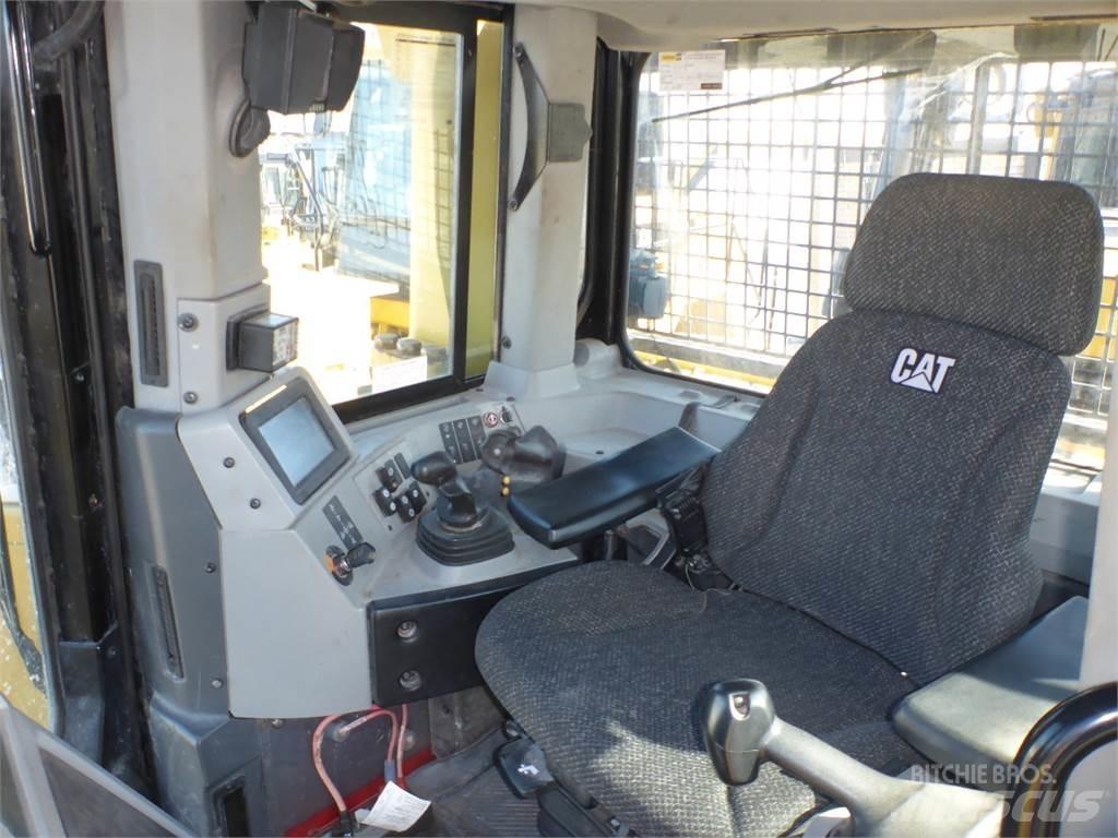 CAT D8T Rupsdozers