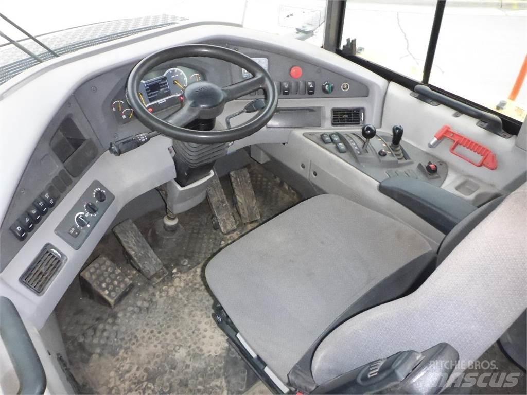 Volvo A25G Knik dumptrucks