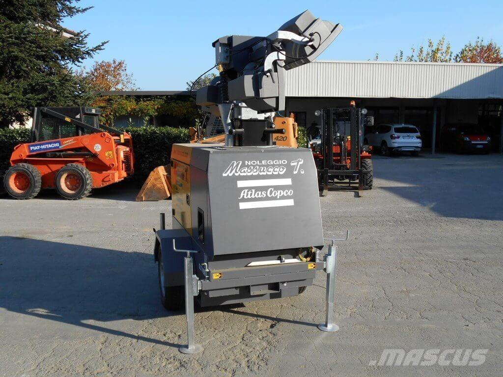 Atlas Copco QLT H 50 Mobiele lichtmasten