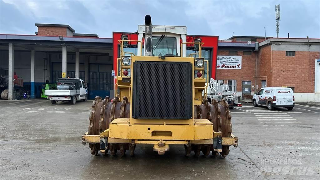 CAT 825C Rupsdozers