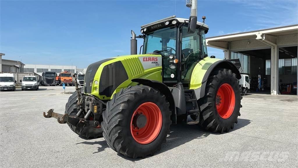 CLAAS AXION 810 4X4 Sneeuwschuivers en -ploegen