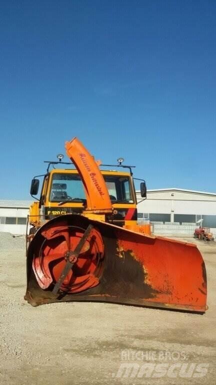  Fresia F120CL Sneeuwschuivers en -ploegen