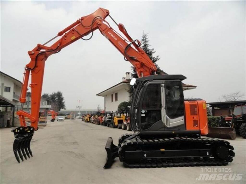 Hitachi ZX135 US-6 Graafmachines voor de bosbouw