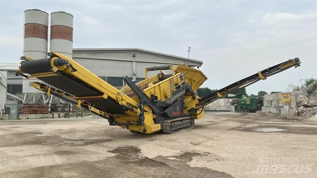 Keestrack K5H Sorteer / afvalscheidings machines