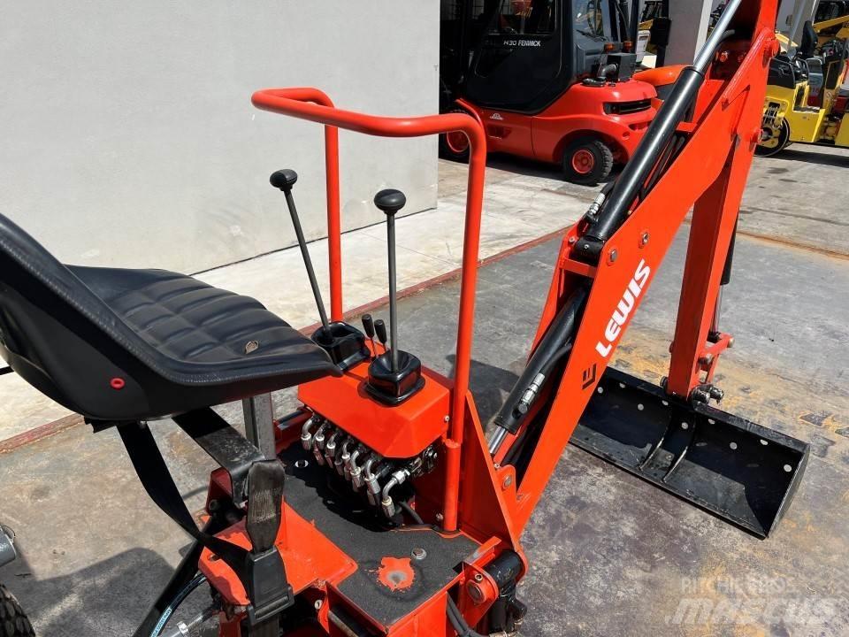 Kubota B2231 Graaf-laadcombinaties
