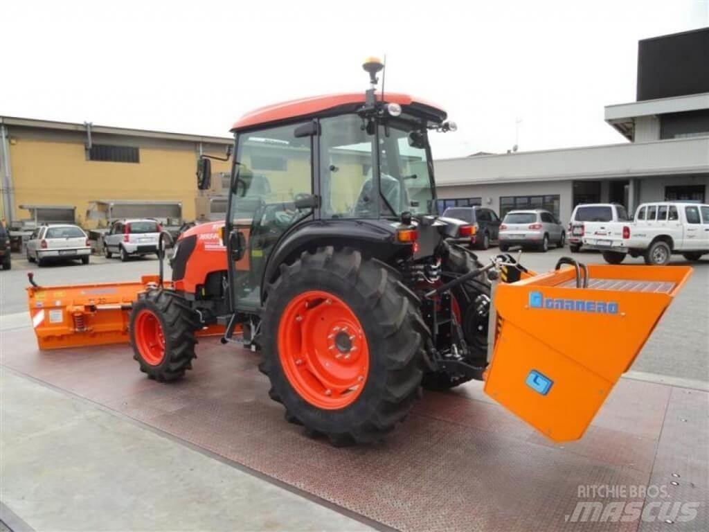 Kubota M 85.40 Narrow Sneeuwschuivers en -ploegen