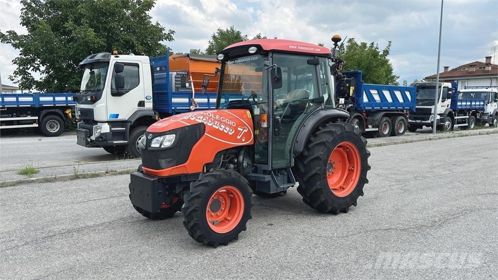 Kubota M8540N 4X4 Sneeuwschuivers en -ploegen