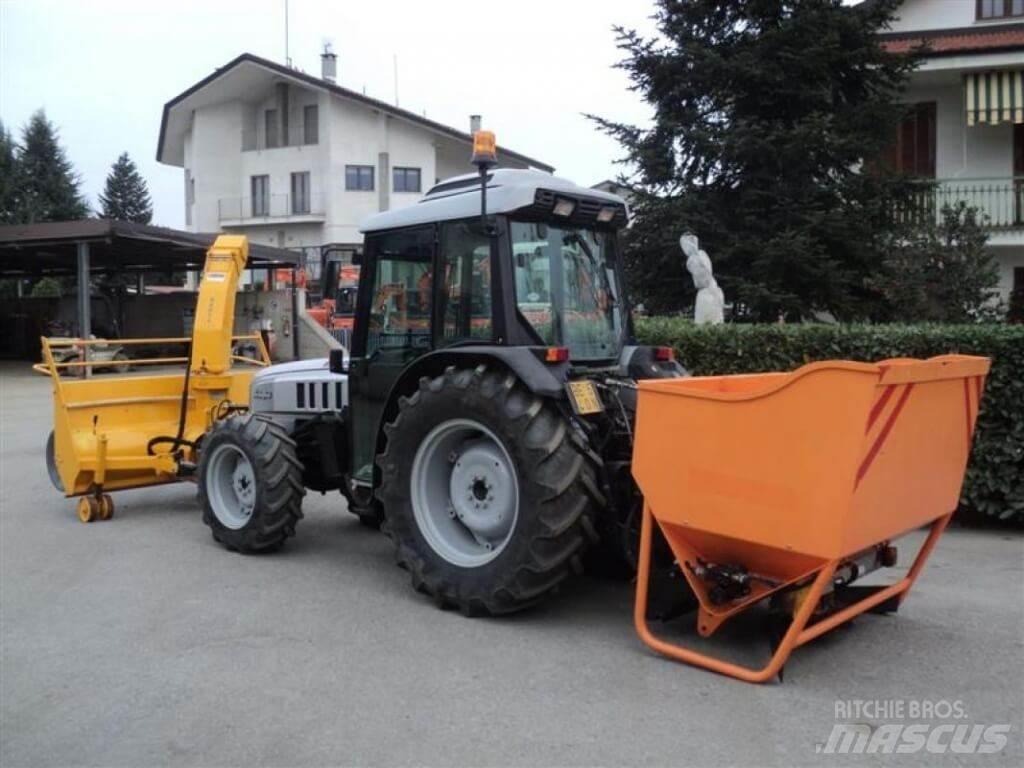 Lamborghini RF100 Sneeuwschuivers en -ploegen