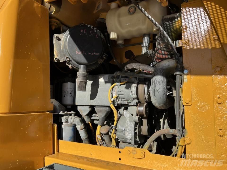 Liebherr LR 624 Wielladers
