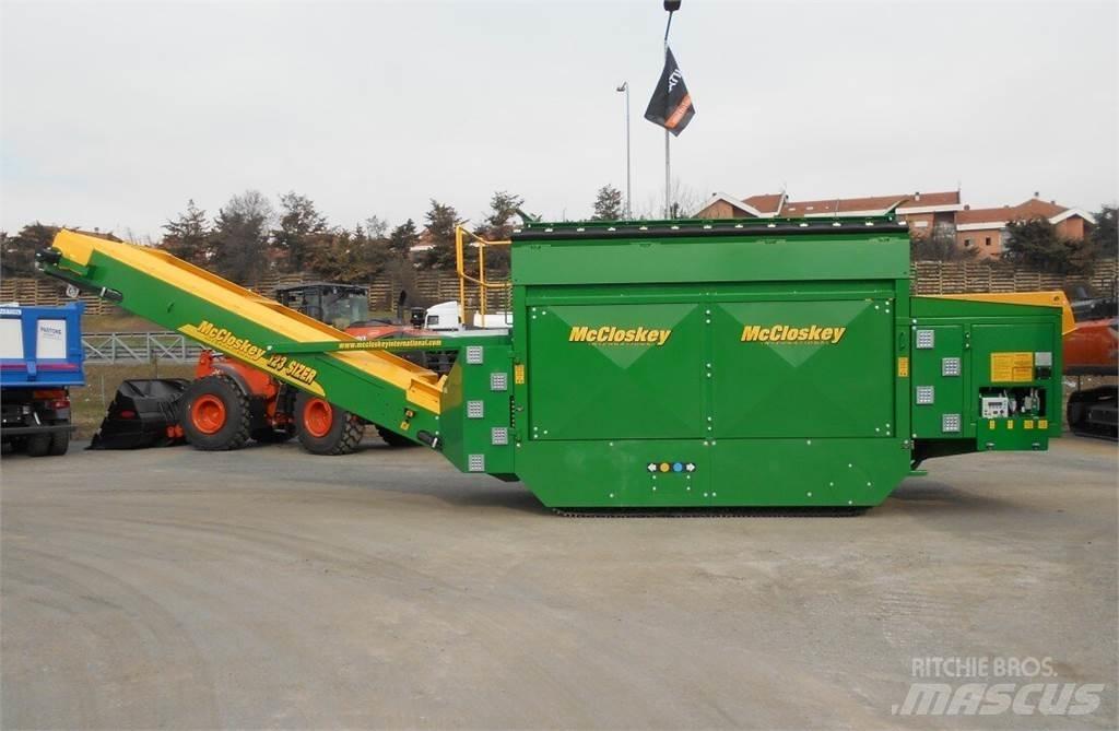 McCloskey 123 Sorteer / afvalscheidings machines