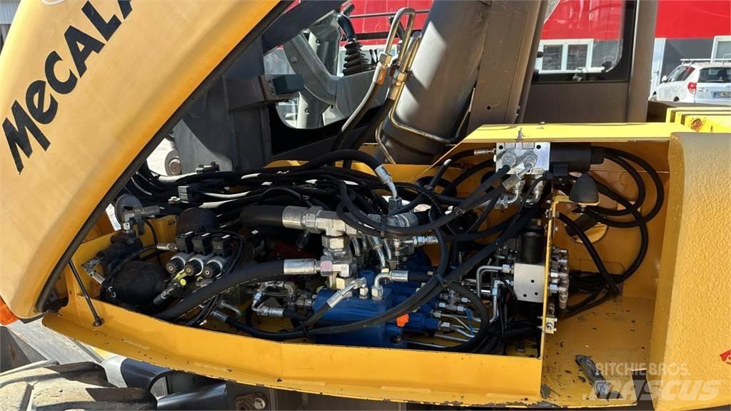 Mecalac 10MSX 4X4 Wielgraafmachines